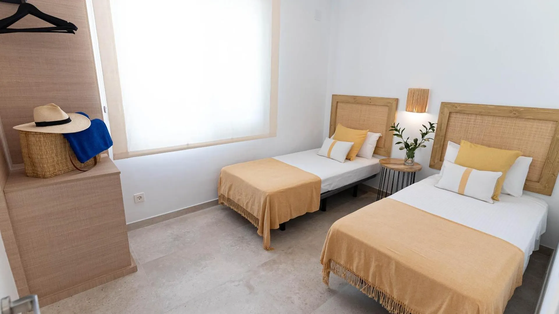 Angeles Beach I By Ele Apartments Μπέλεθ-Μάλαγα