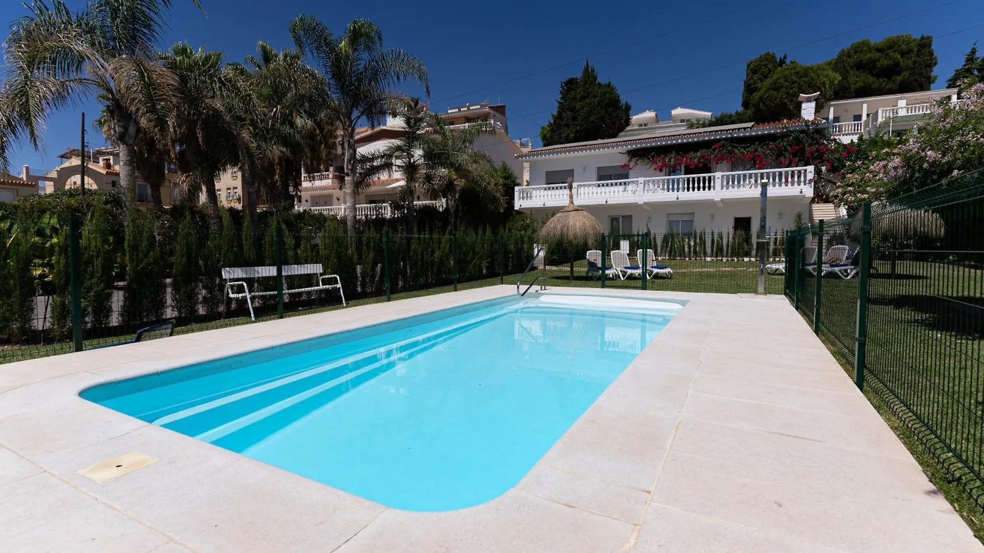 Angeles Beach I By Ele Apartments Μπέλεθ-Μάλαγα 0*,  Ισπανία